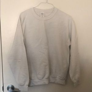 White crew neck sweater